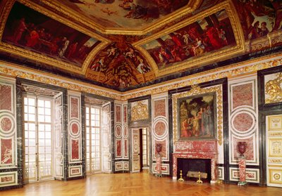 Vista de la Sala de la Guardia de la Reina de French School