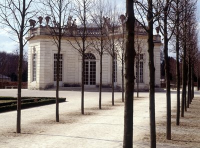 Vista del Trianon en Versalles en los Yvelines (78) de French School