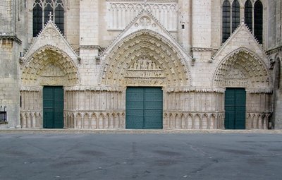 Vista de la fachada oeste de French School
