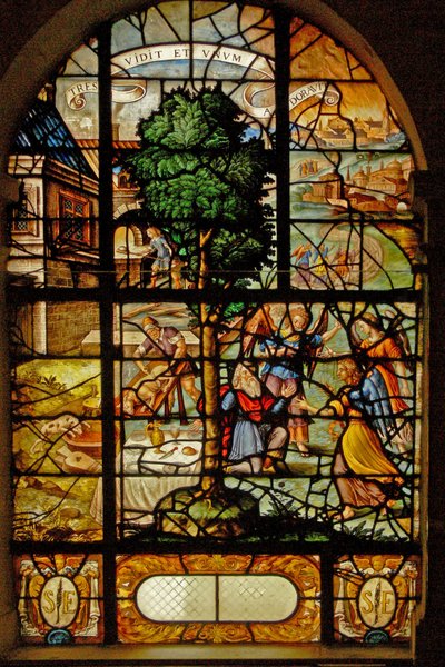 Ventana Charnier-13 que representa a Abraham siendo visitado por 3 ángeles de French School