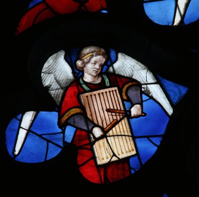Ventana que representa a un Ángel Musical de French School