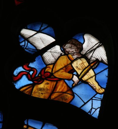 Ventana que representa a un Ángel Musical de French School