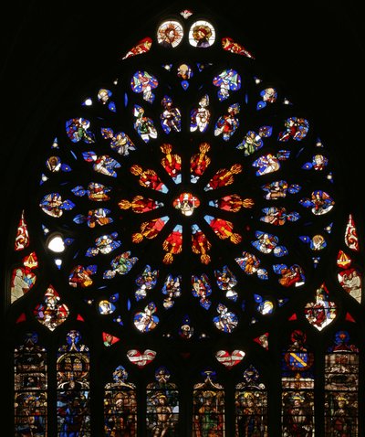 Ventana que representa músicos angélicos de French School