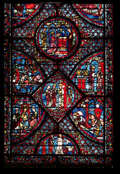 Ventana que representa escenas de la Vida de Carlomagno (747-814) del deambulatorio de French School