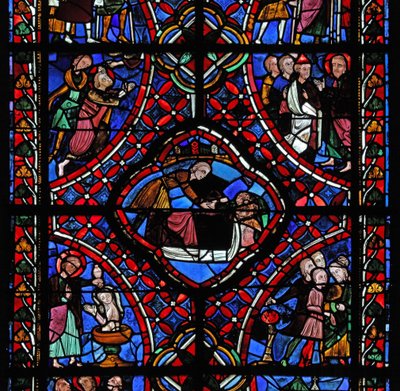 Ventana que representa la tercera sección de la ventana de Santiago, w5: no todas las escenas han sido identificadas, pero se puede ver un bautismo y posiblemente el martirio del santo de French School