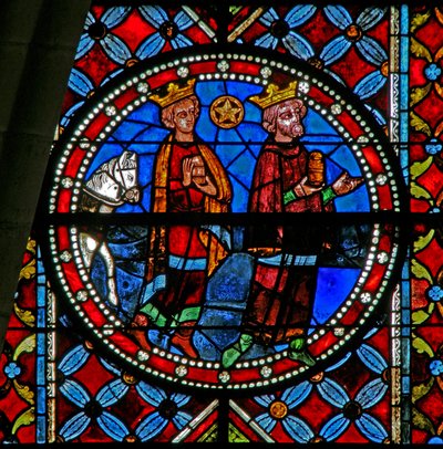 Ventana w102 que representa la Adoración de los Magos de French School