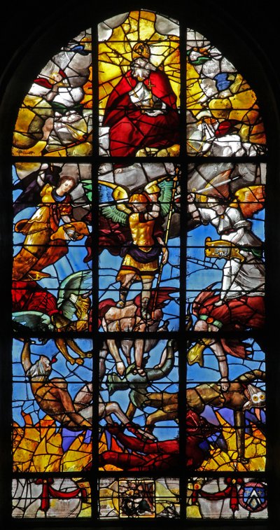 Ventana w12 que representa a San Miguel y los ángeles rebeldes de French School