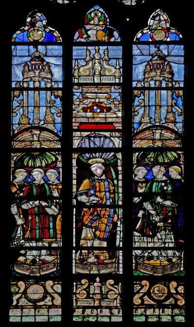 Ventana w12 que representa a siete diáconos incluyendo a Antoine de Crevant de French School
