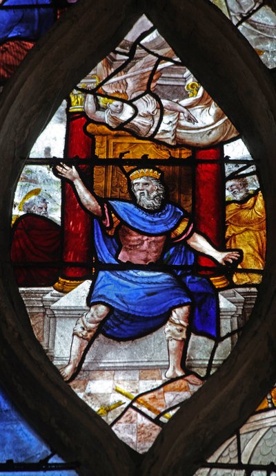Ventana w13 que representa una escena de San Pedro; Herodes acosado por un ángel de French School