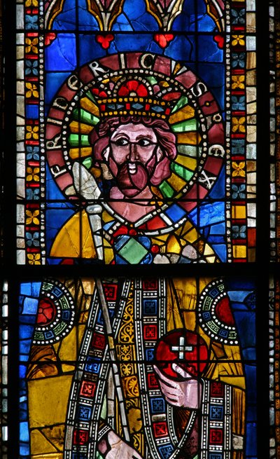 Ventana w15 que representa al emperador Federico I de French School