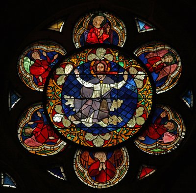 Ventana w16 que representa a Cristo del Juicio Final de French School