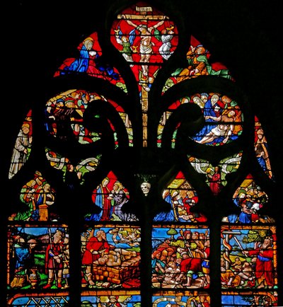 Ventana w1 que representa la Crucifixión con María y Juan, la Vía Crucis, la Deposición de French School