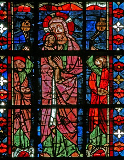Ventana w201 que representa a Cristo llevando el alma de la Virgen al cielo de French School