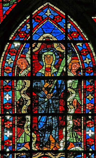 Ventana w201 que representa la Asunción de la Virgen María de French School