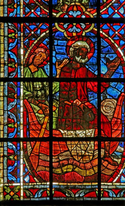 Ventana w204 que representa el Barco de la Iglesia con San Pedro y San Pablo de French School