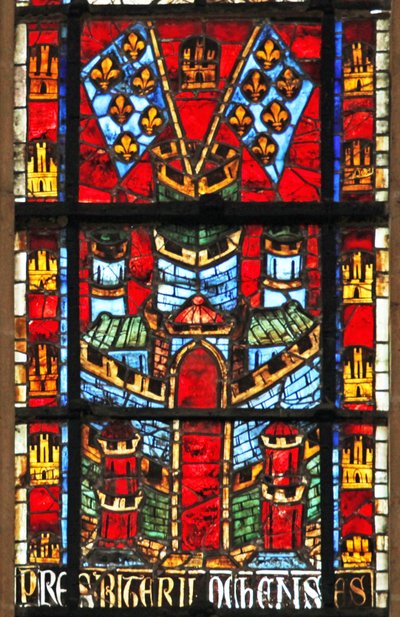 Ventana w205 que representa un castillo y banderas con flor de lis de French School
