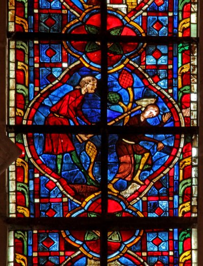 Ventana w207 que representa a Caín matando a Abel de French School