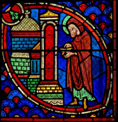 Ventana w20 que representa a Zacarías, el padre de San Juan Bautista, en el Templo de French School