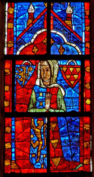 Ventana w210 que representa a una donante femenina - con armas de Chamaillart de French School