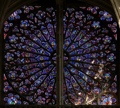 Ventana w219, la rosa norte, que representa profetas, ancestros de Cristo y Ancianos del Apocalipsis (rosa - interna) de French School