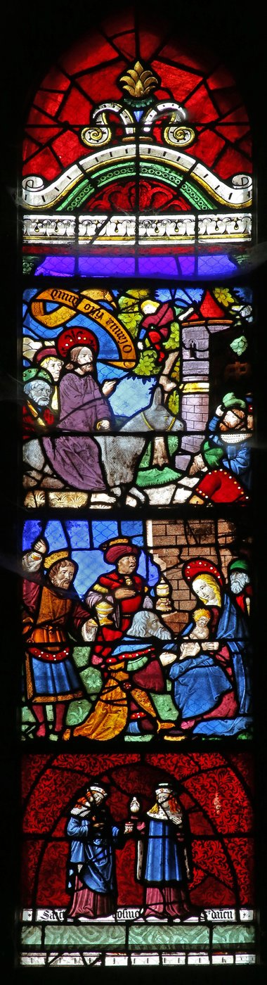 Ventana w22 que representa la Entrada a Jerusalén; Adoración de los Magos; San Cosme y San Damián de French School