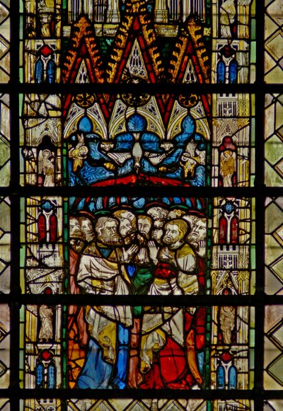 Ventana w36 que representa Pentecostés de French School