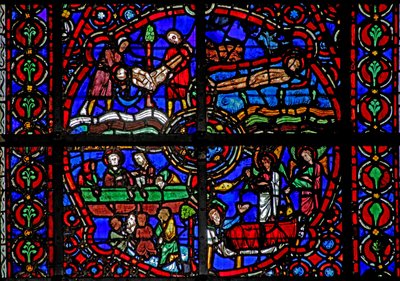 Ventana w39 que representa escenas de la vida de San Lorenzo de French School