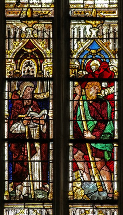 Ventana w4 que representa a San Antonio y San Cristóbal de French School