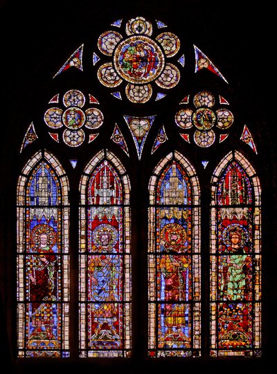 Ventana w7 que representa a los Emperadores del Sacro Imperio Romano: Lotario, Luis, Carlos de French School