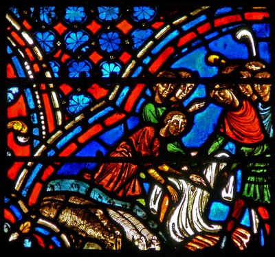 Ventana w9 que representa a los hermanos de José tomando la túnica de colores de French School