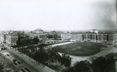 Campus de la Universidad de Columbia desde el suroeste, Ciudad de Nueva York, 1910 de G.P. Hall und Sohn