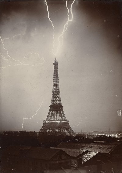 La Torre Eiffel Golpeada por un Rayo, 1902 de Gabriel Loppe