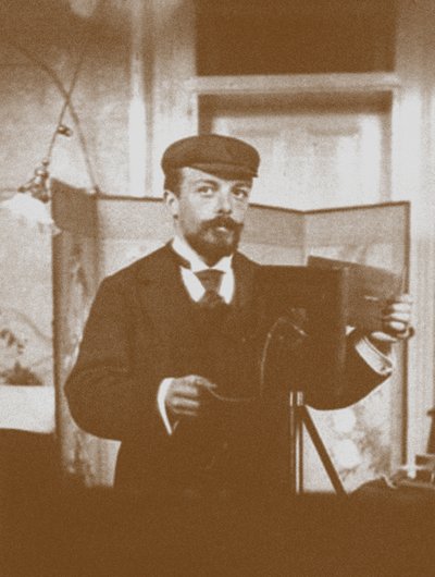 Autorretrato de Gabriel Veyre