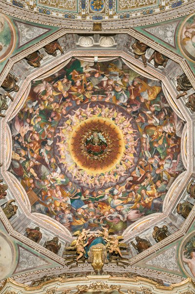 Asunción de la Virgen, conocida como "El coro de ángeles tocando música", Cúpula del crucero, de 1534 (fresco) de Gaudenzio Ferrari