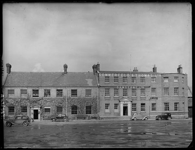 Plaza del Mercado de los Martes, Kings Lynn, Kings Lynn y West Norfolk, Norfolk, 1942 de George Bernard Mason