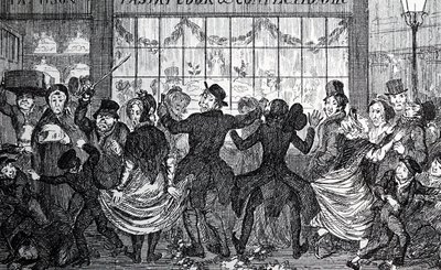 Pícaros callejeros causando estragos en la multitud fuera de una tienda de confitería y pastelería en la Noche de Reyes de George Cruikshank