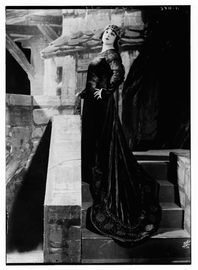 Rosa Ponselle en "Guillermo Tell" (foto b/n) de George Grantham   Bain News Service Bain