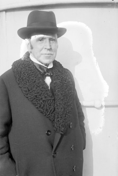 Sir John Lavery de George Grantham Bain