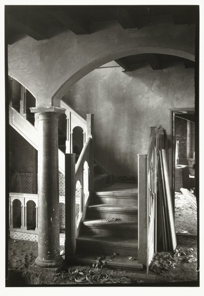 El salón de la casa Inter Quercus en Aerdenhout, en construcción de George Hendrik Breitner