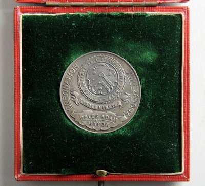 Medalla para conmemorar la coronación de Eduardo VII y la reina Alejandra de George James Frampton