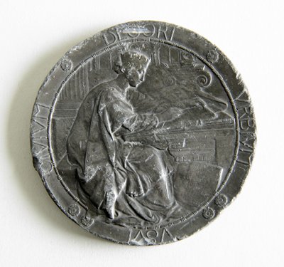 Medalla del Instituto Real de Arquitectos Británicos otorgada por el ensayo y dibujo medido, 1907 de George James Frampton