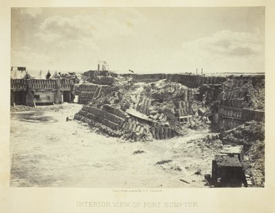 Vista interior de Fort Sumpter de George N. Barnard