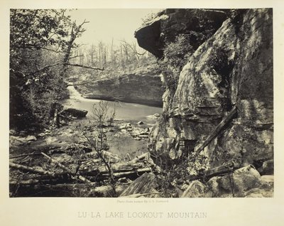 Mirador del lago Lu-La en la montaña Lookout, 1864-66 de George N. Barnard