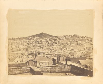Vista de la calle Stockton y Telegraph Hill, tomada desde la esquina de las calles Stockton y Sacramento. de George R. Fardon