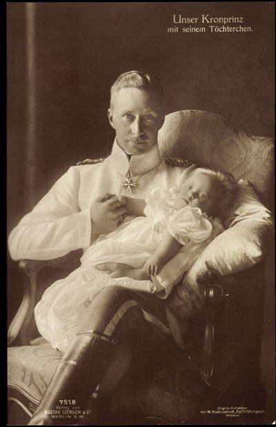 El príncipe heredero Friedrich Wilhelm con su hija, Liersch 7518 de German Photographer