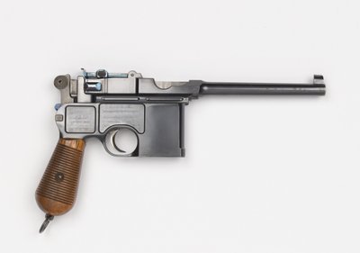 Pistola Mauser C96 7.63 mm de German School