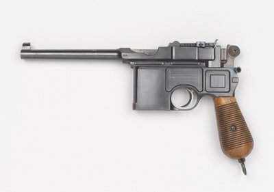 Pistola Mauser C96 7.63 mm de German School