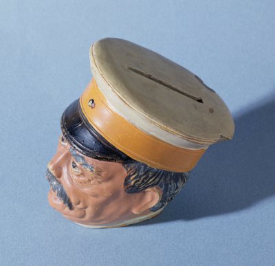 Hucha en forma del Canciller Otto von Bismarck (1815-98) de German School