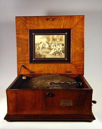 Caja de música, 1890 de German School