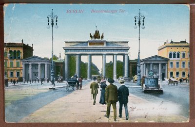 Postal que muestra la Puerta de Brandeburgo en Berlín de German School